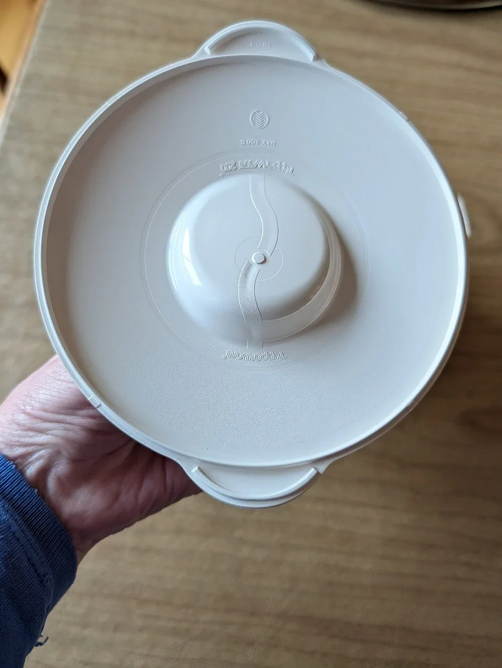 Tupperware Microwave Jug MicroCook 4 Cups/1 Liter